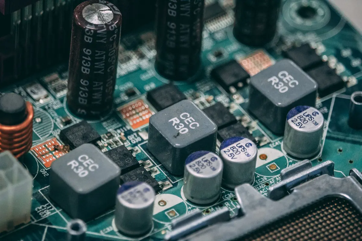10 Essential Electronics Components Every Beginner Should Have in Their Toolkit